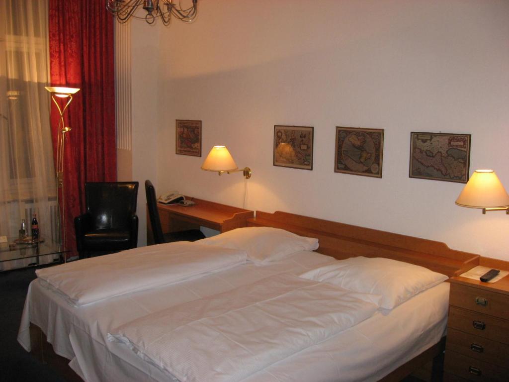 Midi Inn City West Am Ku'Damm Berlin Room photo